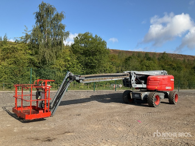 2017 Skyjack SJ85AJ 4WD Diesel Articulating Boom Lift - Nacelle articulée: photos 1 2017 Skyjack SJ85AJ 4WD Diesel Articulating Boom Lift - Nacelle articulée: photos 1