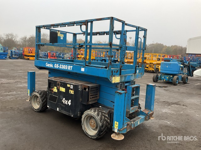 2018 Genie GS3369RT 4x4 Diesel Scissor Lift - Nacelle ciseaux: photos 4 2018 Genie GS3369RT 4x4 Diesel Scissor Lift - Nacelle ciseaux: photos 4