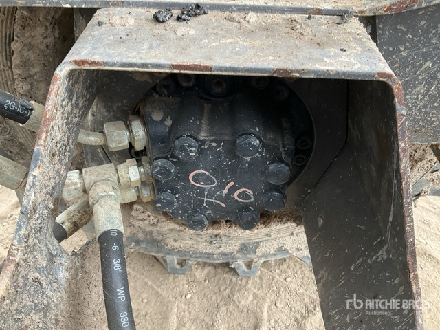 2018 Terex TA1EH 1 ton 4x4 Hi-Tip Dumper - Tombereau: photos 5 2018 Terex TA1EH 1 ton 4x4 Hi-Tip Dumper - Tombereau: photos 5