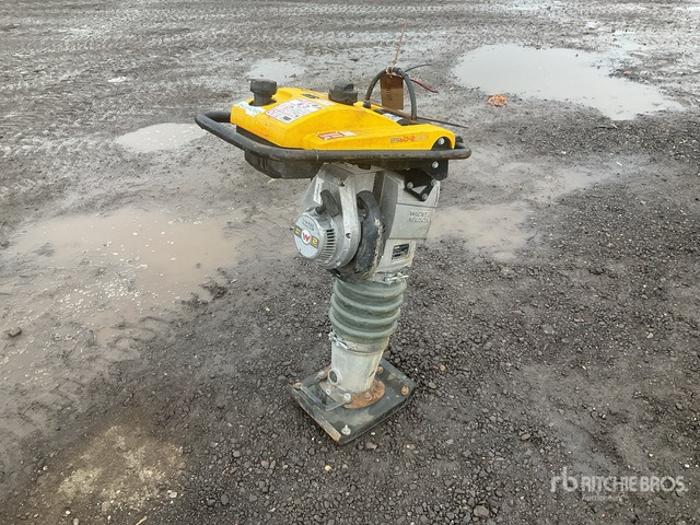 2020 Wacker Neuson BS50-2plus Demolition Breaker Jumping Jack Tamper - Pilonneuse: photos 4 2020 Wacker Neuson BS50-2plus Demolition Breaker Jumping Jack Tamper - Pilonneuse: photos 4