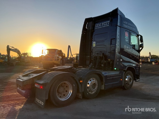 2016 Volvo FH460 Sleeper Truck Tractor: 4x - Autre matériel: photos 4 2016 Volvo FH460 Sleeper Truck Tractor: 4x - Autre matériel: photos 4