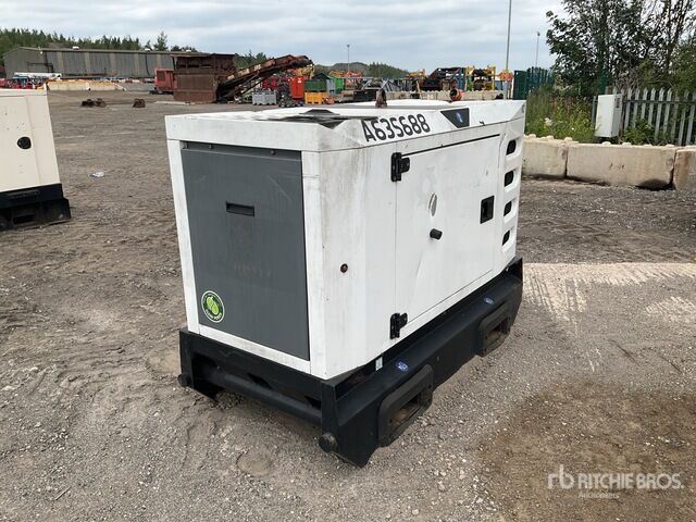 Sdmo R22 Generator Set - Groupe électrogène: photos 2 Sdmo R22 Generator Set - Groupe électrogène: photos 2