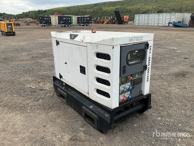 Sdmo R22 Generator Set - Groupe électrogène: photos 3 Sdmo R22 Generator Set - Groupe électrogène: photos 3