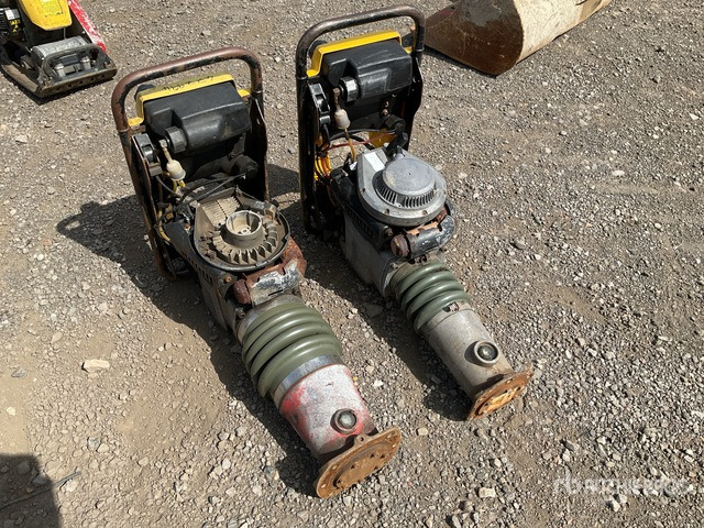 Wacker Neuson BS50-2 Jumping Jack Tamper - Pilonneuse: photos 4 Wacker Neuson BS50-2 Jumping Jack Tamper - Pilonneuse: photos 4