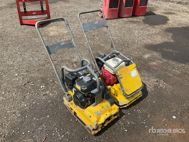 Wacker Neuson WP1540 Vibratory Plate Compactor - Plaque vibrante: photos 1 Wacker Neuson WP1540 Vibratory Plate Compactor - Plaque vibrante: photos 1