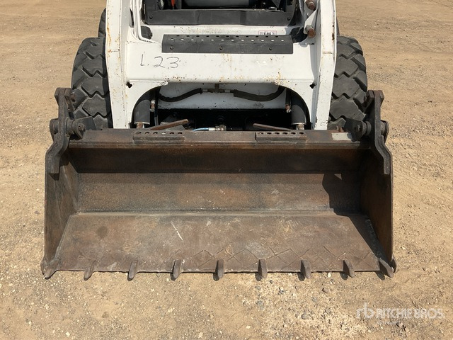 2001 Bobcat 773 - Mini chargeuse: photos 5 2001 Bobcat 773 - Mini chargeuse: photos 5