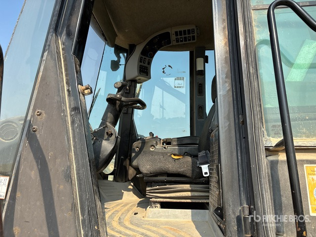 2005 Cat 966G Series II Wheel Loader - Chargeuse sur pneus: photos 5 2005 Cat 966G Series II Wheel Loader - Chargeuse sur pneus: photos 5
