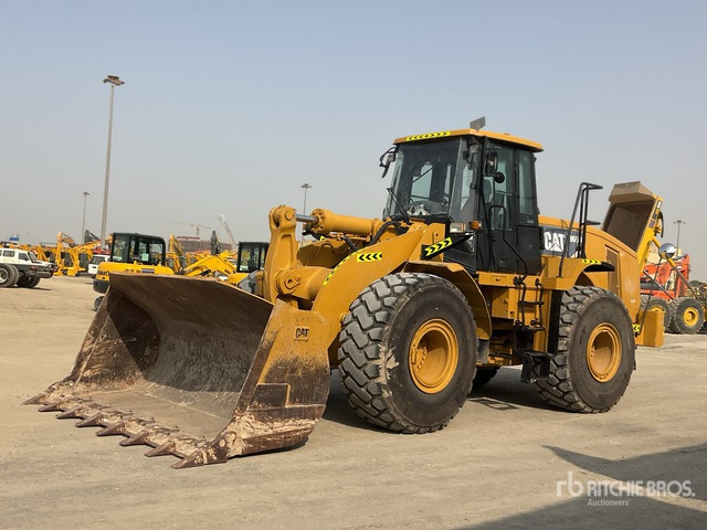 2007 Cat 966H - Chargeuse sur pneus: photos 2 2007 Cat 966H - Chargeuse sur pneus: photos 2