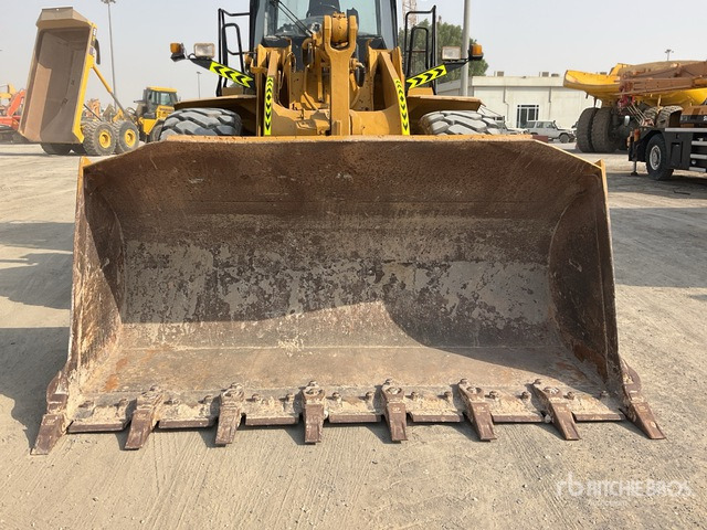 2007 Cat 966H - Chargeuse sur pneus: photos 5 2007 Cat 966H - Chargeuse sur pneus: photos 5