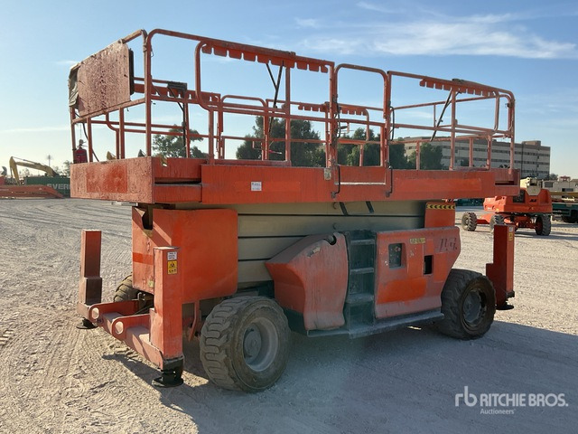 2008 JLG 4394RT 4x4 Diesel Scissor Lift - Nacelle ciseaux: photos 1 2008 JLG 4394RT 4x4 Diesel Scissor Lift - Nacelle ciseaux: photos 1
