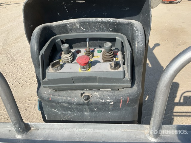 2011 Teupen LEO 18 GT Crawler Electric Articulating Boom Lift - Nacelle articulée: photos 5 2011 Teupen LEO 18 GT Crawler Electric Articulating Boom Lift - Nacelle articulée: photos 5