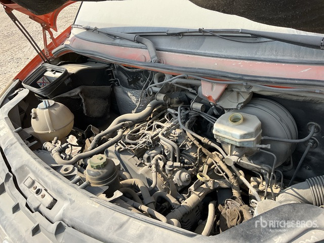 2014 Volkswagen Crafter 4x2 18-Seat Mini (Inoperable) Bus - Minibus, Transport de personnes: photos 5 2014 Volkswagen Crafter 4x2 18-Seat Mini (Inoperable) Bus - Minibus, Transport de personnes: photos 5