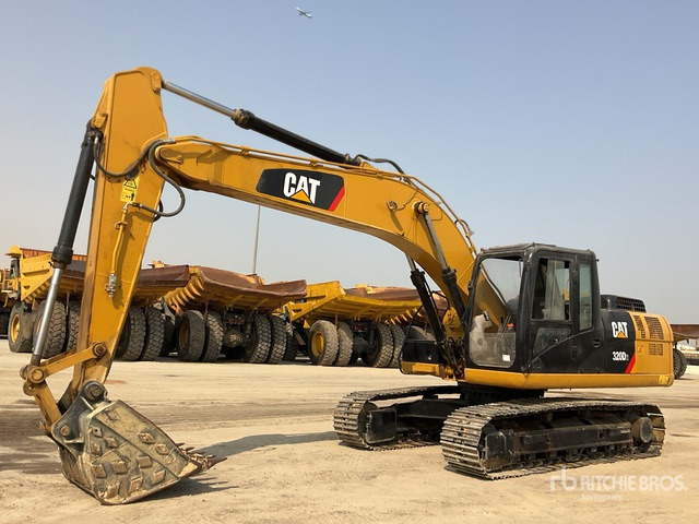 2018 Cat 320D2 - Pelle sur chenille: photos 1 2018 Cat 320D2 - Pelle sur chenille: photos 1