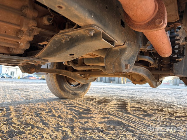 2018 Toyota Land Cruiser 78R 4x4 SUV - SUV: photos 5 2018 Toyota Land Cruiser 78R 4x4 SUV - SUV: photos 5