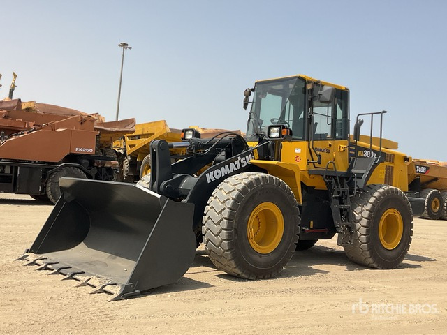2019 Komatsu WA380Z-6 - Chargeuse sur pneus: photos 2 2019 Komatsu WA380Z-6 - Chargeuse sur pneus: photos 2