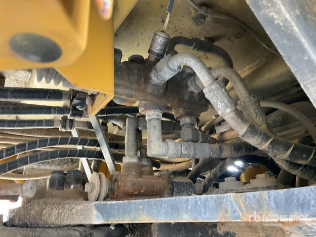 2019 Komatsu WA380Z-6 - Chargeuse sur pneus: photos 5 2019 Komatsu WA380Z-6 - Chargeuse sur pneus: photos 5