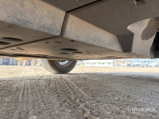 2019 Toyota RAV4 4WD SUV - SUV: photos 5 2019 Toyota RAV4 4WD SUV - SUV: photos 5