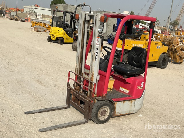 2022 Toyota 3FBKL5 500 kg Electric Forklift - Chariot élévateur électrique: photos 2 2022 Toyota 3FBKL5 500 kg Electric Forklift - Chariot élévateur électrique: photos 2