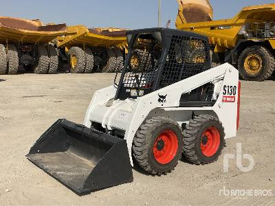 BOBCAT S130 - Mini chargeuse: photos 1 BOBCAT S130 - Mini chargeuse: photos 1