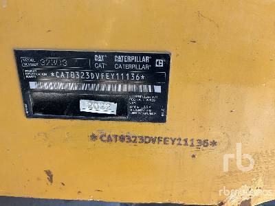 CAT 323D3 - Pelle sur chenille: photos 5 CAT 323D3 - Pelle sur chenille: photos 5
