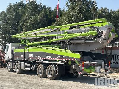 MERCEDES-BENZ ACTROS 4141E5 2019 Zoomlion 56X-6RZ 56 m on 8 ... - Camion pompe: photos 2 MERCEDES-BENZ ACTROS 4141E5 2019 Zoomlion 56X-6RZ 56 m on 8 ... - Camion pompe: photos 2