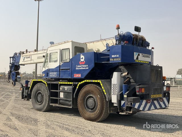 Tadano TR300EX - Grue automotrice lente: photos 4 Tadano TR300EX - Grue automotrice lente: photos 4