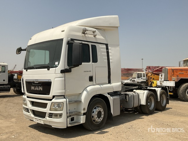 2016 MAN TGS28.440 6x2 T/A Sleeper Truck Tractor - Tracteur routier: photos 2 2016 MAN TGS28.440 6x2 T/A Sleeper Truck Tractor - Tracteur routier: photos 2