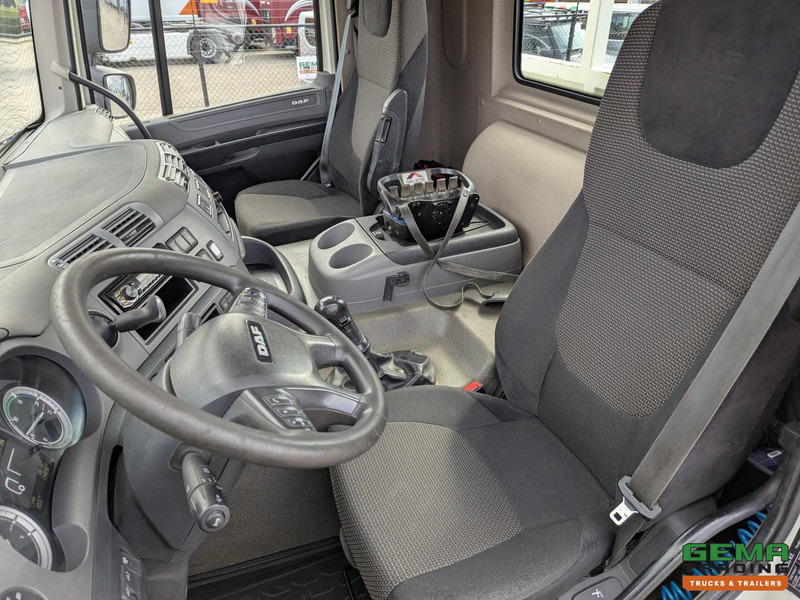 DAF CF 330 FAT 6x4 Dagcab Euro6A - Open laadbak 6.4m + PM 15522 - RadioGrafisch - Handgeschakeld - Camion plateau, Camion grue: photos 5 DAF CF 330 FAT 6x4 Dagcab Euro6A - Open laadbak 6.4m + PM 15522 - RadioGrafisch - Handgeschakeld - Camion plateau, Camion grue: photos 5