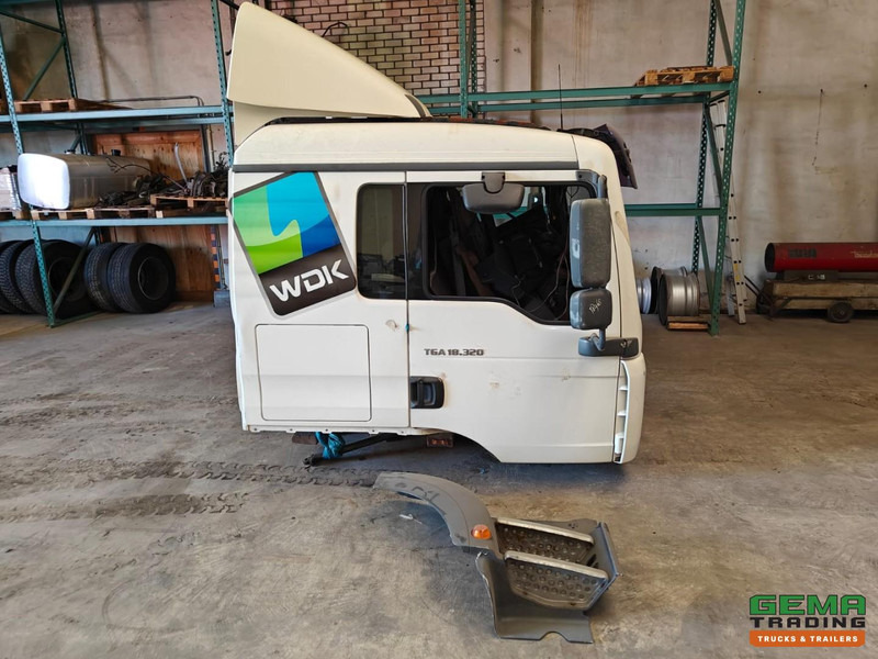 MAN TGA Cabine - Cabine et intérieur pour Camion: photos 2 MAN TGA Cabine - Cabine et intérieur pour Camion: photos 2