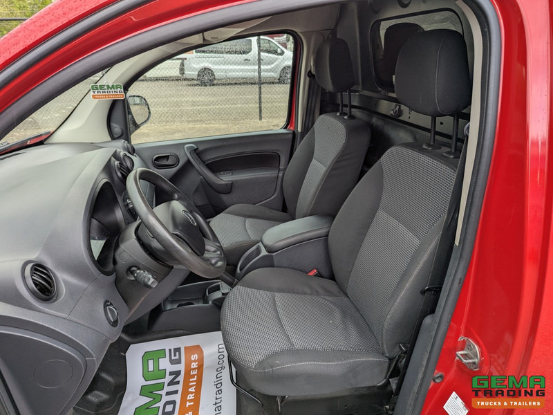 Mercedes-Benz Citan 108 CDI BlueEFFICIENCY L1 - Airco - 4-Seizoensbanden - Radio Bluetooth - Fourgonnette: photos 5 Mercedes-Benz Citan 108 CDI BlueEFFICIENCY L1 - Airco - 4-Seizoensbanden - Radio Bluetooth - Fourgonnette: photos 5
