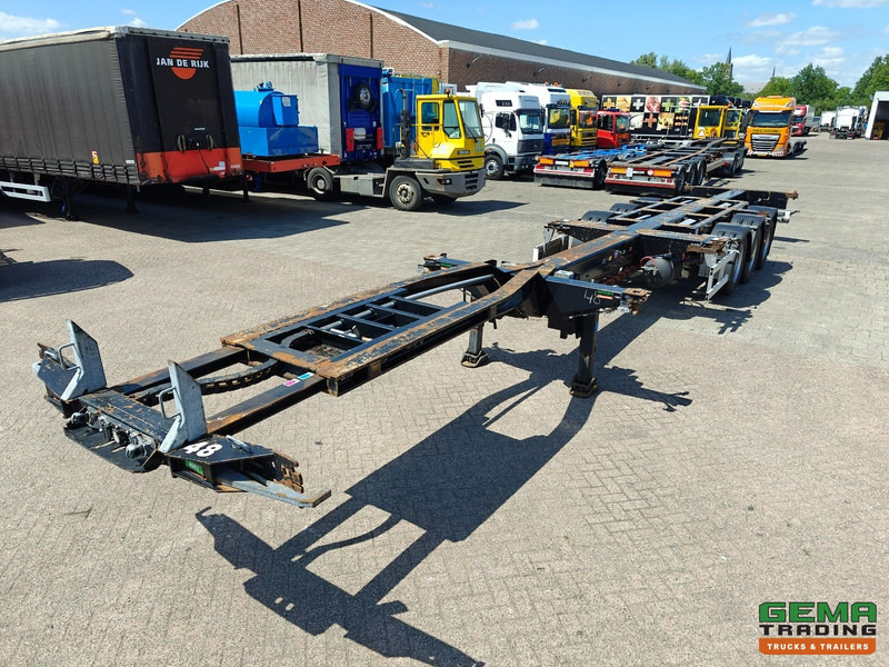 Pacton T3-010 3-Assen SAF - MULTI - Trommelremmen - LiftAs - 3x Uitschuifbaar - 04/2026 APK - Semi-remorque porte-conteneur/ Caisse mobile: photos 4 Pacton T3-010 3-Assen SAF - MULTI - Trommelremmen - LiftAs - 3x Uitschuifbaar - 04/2026 APK - Semi-remorque porte-conteneur/ Caisse mobile: photos 4