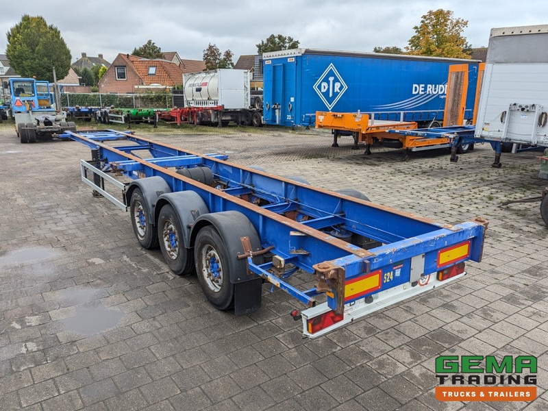 Renders ROC 12.27 CC 3-Assen MB Discbrakes - 4940KG - 2x20FT 1x40FT - FLAT (O2058) - Semi-remorque porte-conteneur/ Caisse mobile: photos 4 Renders ROC 12.27 CC 3-Assen MB Discbrakes - 4940KG - 2x20FT 1x40FT - FLAT (O2058) - Semi-remorque porte-conteneur/ Caisse mobile: photos 4