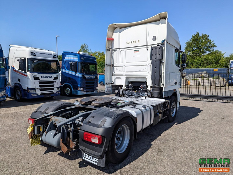 DAF FT XF105.460 4x2 Superspacecab Euro5 EEV - Retarder - Dubbele tanks - Tracteur routier: photos 3 DAF FT XF105.460 4x2 Superspacecab Euro5 EEV - Retarder - Dubbele tanks - Tracteur routier: photos 3