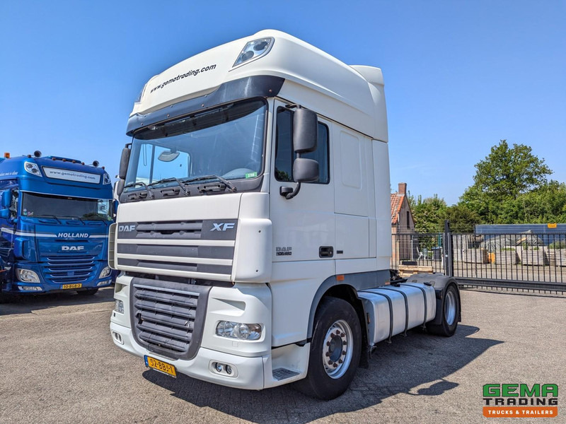 DAF FT XF105.460 4x2 Superspacecab Euro5 EEV - Retarder - Dubbele tanks - Tracteur routier: photos 1 DAF FT XF105.460 4x2 Superspacecab Euro5 EEV - Retarder - Dubbele tanks - Tracteur routier: photos 1