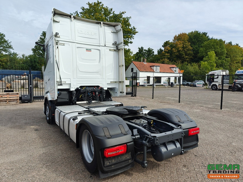 DAF XG+ 4x2 Euro6E - MEGA/Lowdeck - Retarder - Dubbele tanks - MirrorCam - 306.000KM! - Tracteur routier: photos 4 DAF XG+ 4x2 Euro6E - MEGA/Lowdeck - Retarder - Dubbele tanks - MirrorCam - 306.000KM! - Tracteur routier: photos 4
