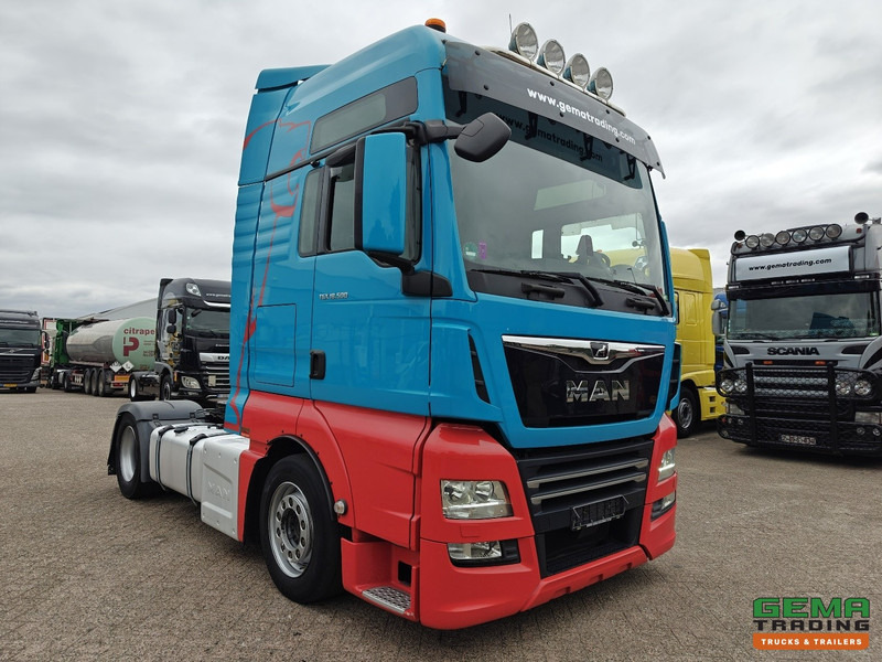MAN TGX 18.500 4x2 XXL Euro6 - MEGA - Retarder - Dubbele Tanks - Standairco - KoffieMachine - Tracteur routier: photos 2 MAN TGX 18.500 4x2 XXL Euro6 - MEGA - Retarder - Dubbele Tanks - Standairco - KoffieMachine - Tracteur routier: photos 2