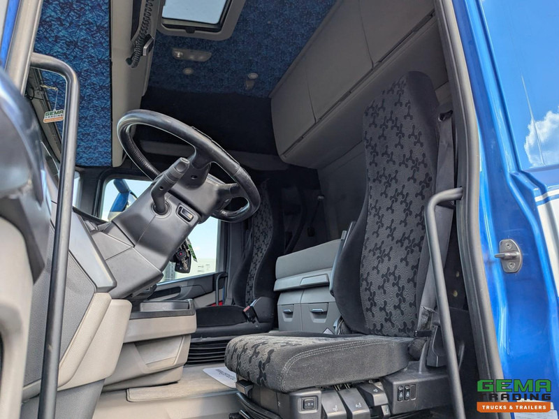 Scania R410 4x2 Highline Euro6C - PTO - Hydrauliek - Dubbele Tanks - Luchthoorns - 03/2026APK - Tracteur routier: photos 5 Scania R410 4x2 Highline Euro6C - PTO - Hydrauliek - Dubbele Tanks - Luchthoorns - 03/2026APK - Tracteur routier: photos 5