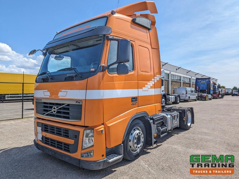 Volvo FH420 4x2 Euro5 FH420 4x2 Globetrotter Euro5 - XLOW - Tracteur routier: photos 1 Volvo FH420 4x2 Euro5 FH420 4x2 Globetrotter Euro5 - XLOW - Tracteur routier: photos 1