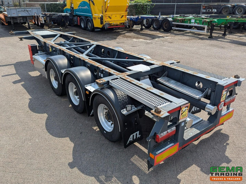 Van Hool A3C002 3-Assen BPW - 20 30FT TANK/SWAP - 3490KG - ContainerChassis - ADR - Schijfremmen - 01/2026 APK - Semi-remorque porte-conteneur/ Caisse mobile: photos 3 Van Hool A3C002 3-Assen BPW - 20 30FT TANK/SWAP - 3490KG - ContainerChassis - ADR - Schijfremmen - 01/2026 APK - Semi-remorque porte-conteneur/ Caisse mobile: photos 3