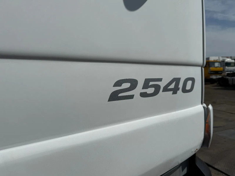 Châssis cabine Mercedes-Benz Actros 2540 V6 6X2 Chassis Spring/Air Manual gearbox: photos 9 Châssis cabine Mercedes-Benz Actros 2540 V6 6X2 Chassis Spring/Air Manual gearbox: photos 9