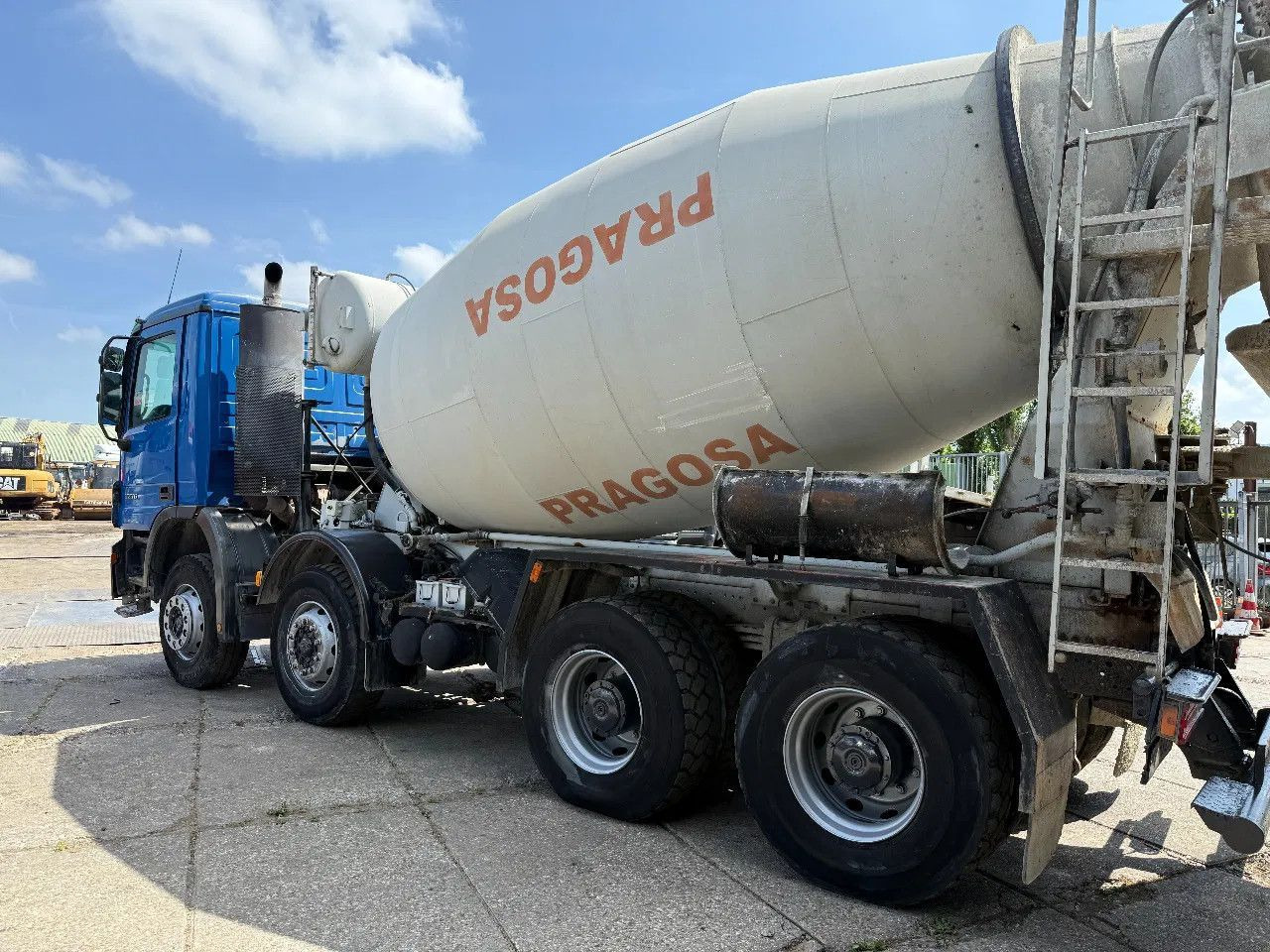 Mercedes-Benz Actros 3236 MP2 V6 8X4 9M3 Beton Mixer Spring/Sp - Camion malaxeur: photos 3 Mercedes-Benz Actros 3236 MP2 V6 8X4 9M3 Beton Mixer Spring/Sp - Camion malaxeur: photos 3