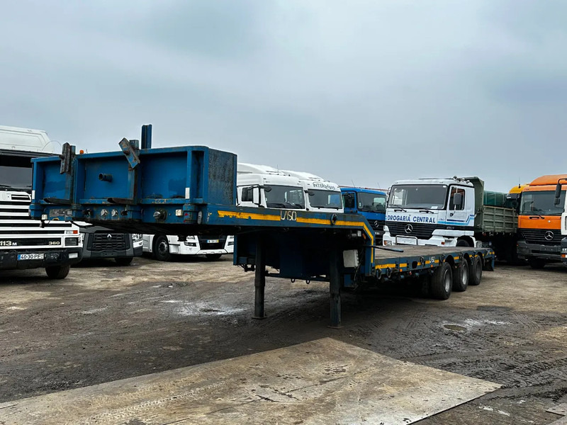 Nooteboom OSD-44 3 Axle lowloader Extandable 44Ton - Semi-remorque surbaissé: photos 1 Nooteboom OSD-44 3 Axle lowloader Extandable 44Ton - Semi-remorque surbaissé: photos 1