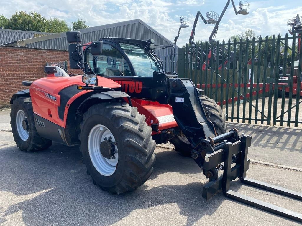 Manitou MLT 741 - Chariot télescopique: photos 1 Manitou MLT 741 - Chariot télescopique: photos 1