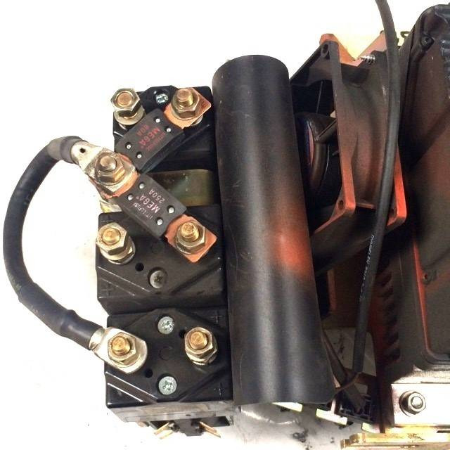 Complete electronics system for Linde /132/ - Bloc de gestion pour Matériel de manutention: photos 2 Complete electronics system for Linde /132/ - Bloc de gestion pour Matériel de manutention: photos 2