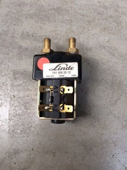 Relais pour Matériel de manutention Contactor for Linde L12LHP, Series 133: photos 1