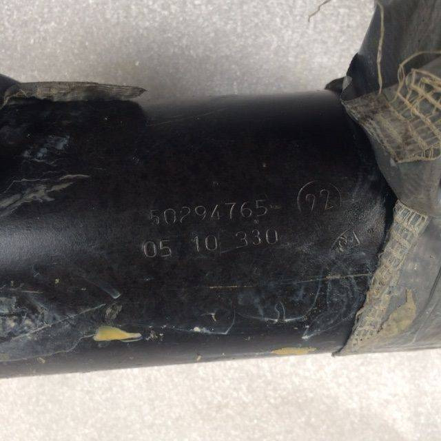 Cylinder for Jungheinrich ETV 216 - Vérin hydraulique pour Matériel de manutention: photos 3 Cylinder for Jungheinrich ETV 216 - Vérin hydraulique pour Matériel de manutention: photos 3