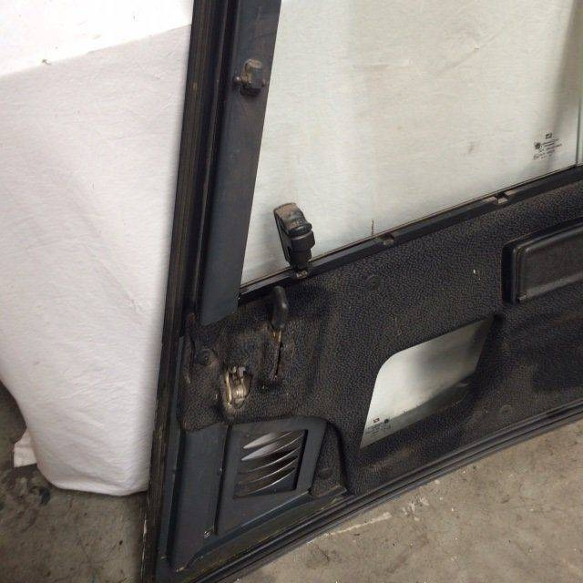 Door right for Linde series 386 - Portière et pièces pour Matériel de manutention: photos 4 Door right for Linde series 386 - Portière et pièces pour Matériel de manutention: photos 4