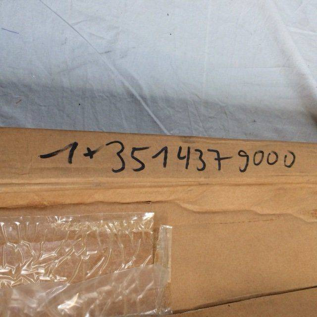 Front Glass Panel for Linde H20-30 - Fenêtre et pièces pour Matériel de manutention: photos 3 Front Glass Panel for Linde H20-30 - Fenêtre et pièces pour Matériel de manutention: photos 3