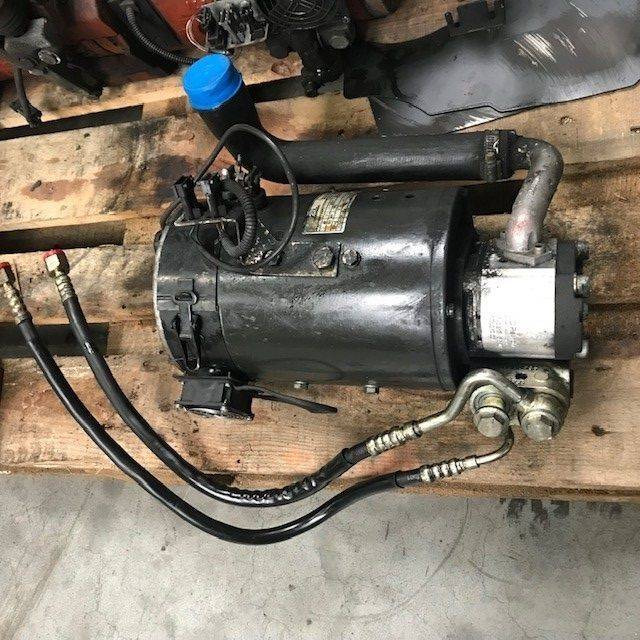 Hydraulic motor for Linde series 335-02 - Moteur hydraulique pour Matériel de manutention: photos 1 Hydraulic motor for Linde series 335-02 - Moteur hydraulique pour Matériel de manutention: photos 1