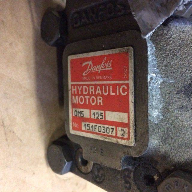Hydraulic motor for Still - Commande de gouvernail pour Matériel de manutention: photos 4 Hydraulic motor for Still - Commande de gouvernail pour Matériel de manutention: photos 4